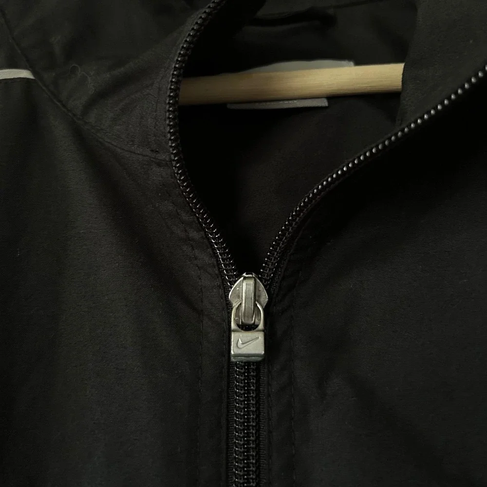 Nike Vintage Y2K Windbreaker Track Jacket Black White Men's XXL Swoosh Retro